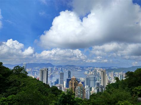 太平山 (香港)|香港太平山攻略》山頂纜車交通、快速通關方式與各景。